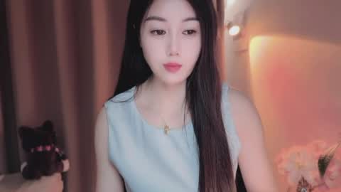 Snapshot of yuner0715 chatting on May 7, 4:07 am YunEr online show from May 7, 4:07 am