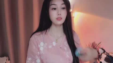 Snapshot of yuner0715 chatting on May 17, 3:04 am YunEr online show from May 17, 3:04 am