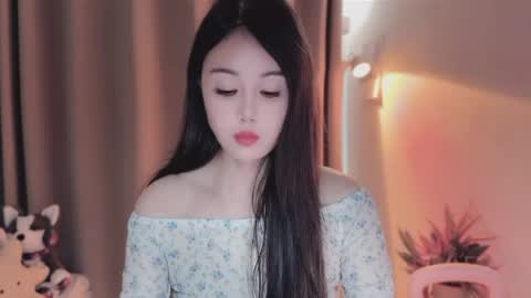 Snapshot of yuner0715 chatting on June 4, 3:45 am YunEr online show from June 4, 3:45 am