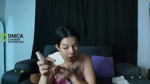 Snapshot of yungelitamor_ chatting on June 3, 5:54 am ELITA online show from June 3, 5:54 am