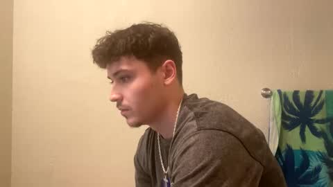 yungstudbev online show from December 31, 9:50 pm