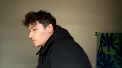 yungstudbev online show from January 11, 2:47 pm