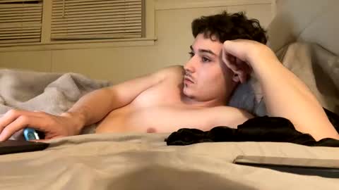 yungstudbev online show from February 28, 12:32 am