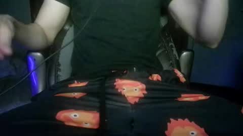 yungwolf69 online show from May 11, 4:29 am