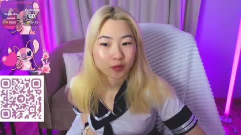 Yunna  online show from March 17, 1:10 am