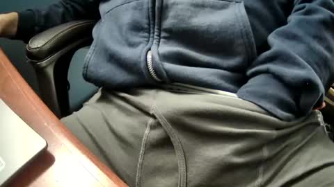 yuppers1234 online show from January 13, 5:33 pm