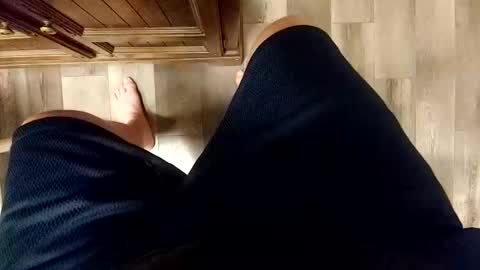 yupthatshim online show from November 26, 7:20 am