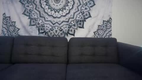 yurdreams_22 online show from November 12, 4:24 am