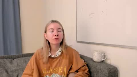 Alesia online show from December 18, 8:31 am