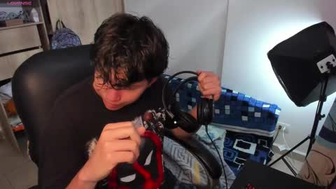 yurii_moody online show from October 4, 7:12 pm