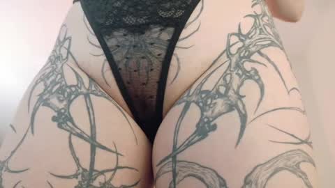 Hi My name Yuriko online show from May 2, 9:58 am
