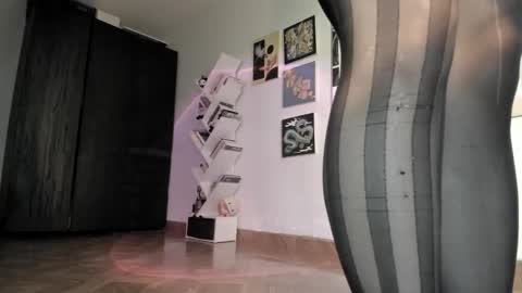 paola online show from March 13, 12:28 am