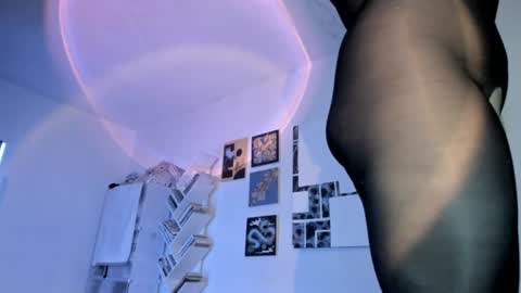 Snapshot of yury_sun chatting on July 16, 2:50 am paola online show from July 16, 2:50 am
