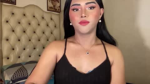 Miss Cali online show from January 7, 9:07 am