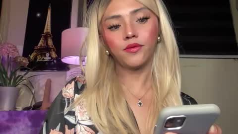 Miss Cali online show from September 26, 9:08 pm