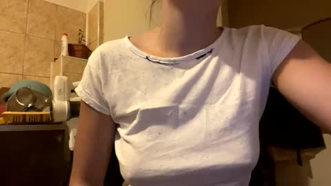 yzza_suave online show from November 14, 10:07 pm