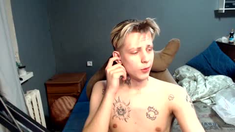 Snapshot of zaaaaaaaaaaaaaaaap chatting on January 3, 7:39 pm Toshka online show from January 3, 7:39 pm