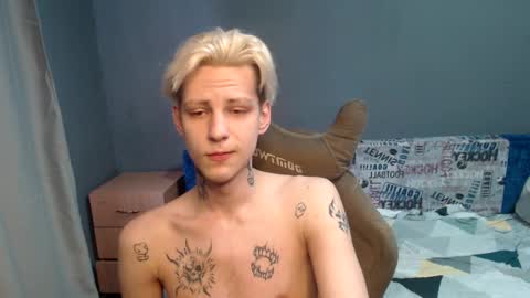 Snapshot of zaaaaaaaaaaaaaaaap chatting on January 23, 8:04 am Toshka online show from January 23, 8:04 am