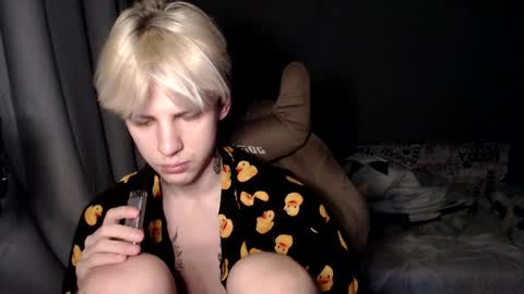 Snapshot of zaaaaaaaaaaaaaaaap chatting on March 5, 4:35 pm Toshka online show from March 5, 4:35 pm