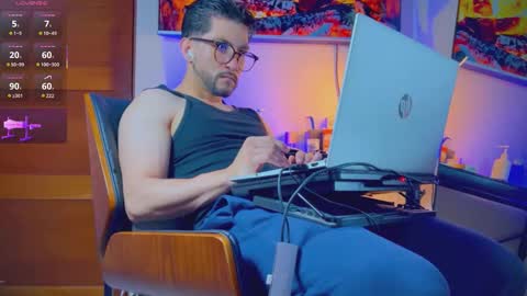 Snapshot of zac_dass chatting on November 29, 10:02 pm ZAC online show from November 29, 10:02 pm