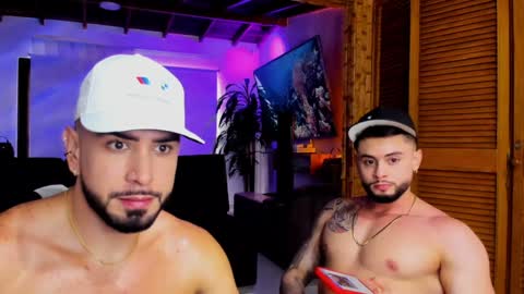Snapshot of zac_levis chatting on December 11, 2:22 pm Zac Jhordan online show from December 11, 2:22 pm