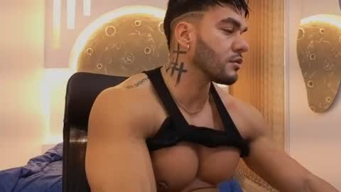 Snapshot of zac_levis chatting on June 28, 9:10 pm Zac Jhordan online show from June 28, 9:10 pm