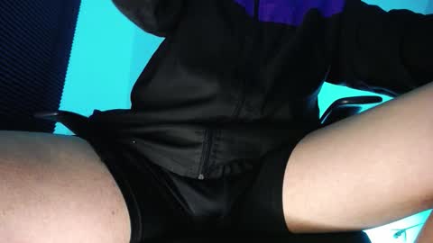 Zac Freelance model online show from October 30, 2:13 am