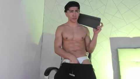 zack conor online show from October 22, 8:52 pm