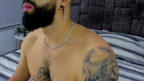 Snapshot of zack_froone chatting on January 20, 2:03 pm Richard online show from January 20, 2:03 pm