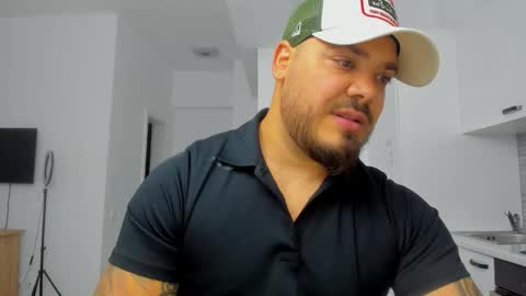 Zack online show from September 14, 9:36 pm