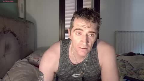 Snapshot of zackhot31 chatting on June 1, 11:23 am Ivan online show from June 1, 11:23 am