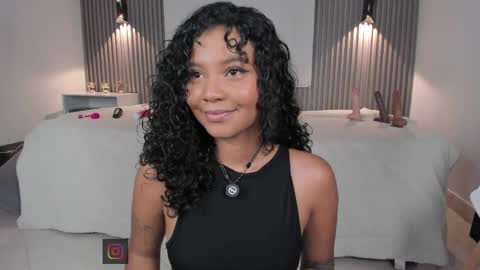 Snapshot of zafiiraa chatting on May 19, 3:24 am zafira online show from May 19, 3:24 am