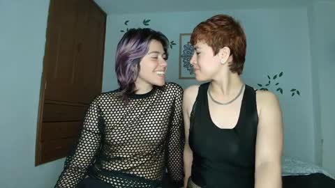 Snapshot of zafira_raven chatting on April 5, 1:36 am zafira_raven online show from April 5, 1:36 am