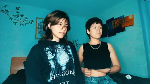 Snapshot of zafira_raven chatting on May 10, 10:59 pm zafira_raven online show from May 10, 10:59 pm