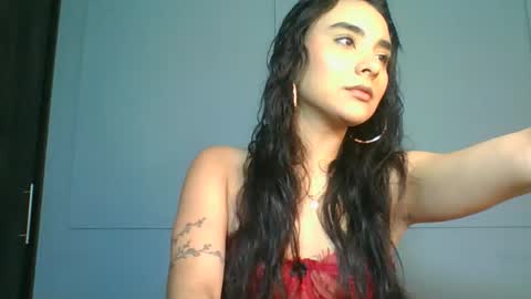 Snapshot of zafiramontiel_ chatting on February 9, 5:06 pm Zafira online show from February 9, 5:06 pm