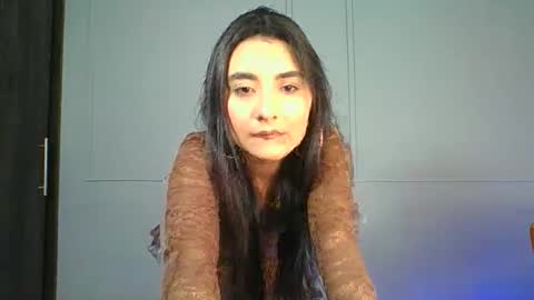 Snapshot of zafiramontiel_ chatting on March 5, 7:32 pm Zafira online show from March 5, 7:32 pm