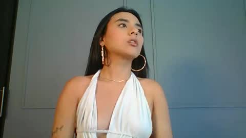 Snapshot of zafiramontiel_ chatting on April 1, 2:58 pm Zafira online show from April 1, 2:58 pm