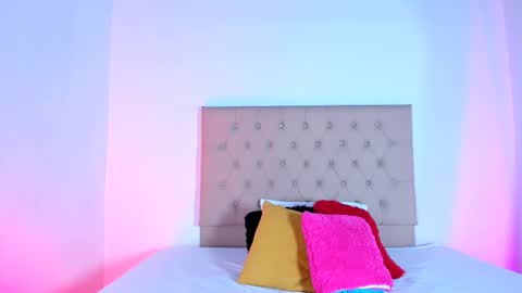 Snapshot of zafiro__brown chatting on November 2, 11:56 am Zafiro Brown online show from November 2, 11:56 am