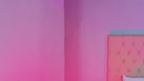 Snapshot of zafiro__brown chatting on November 19, 11:21 am Zafiro Brown online show from November 19, 11:21 am