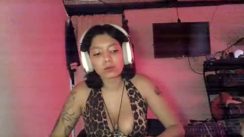 Snapshot of zafiro_rubi chatting on July 28, 3:08 pm Zafiro online show from July 28, 3:08 pm