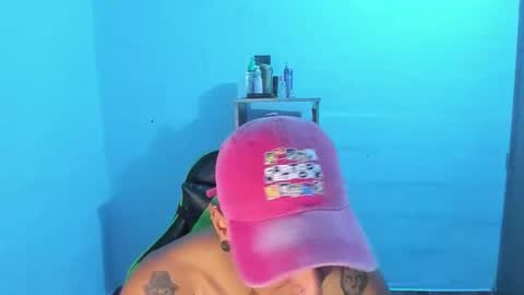 Snapshot of zafirocum chatting on November 23, 2:17 pm BiG Zafiro online show from November 23, 2:17 pm