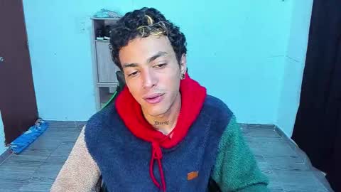 BiG Zafiro online show from March 12, 10:43 am