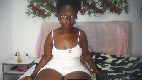 Snapshot of zahhysims chatting on January 8, 6:20 pm zahhy online show from January 8, 6:20 pm