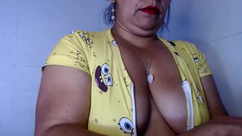 Zahi ... wants to play with everyone...yessss online show from May 28, 1:41 pm