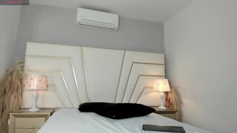 zahir_ashar online show from November 1, 11:12 am