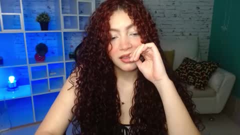 Zahira  online show from March 17, 6:33 pm