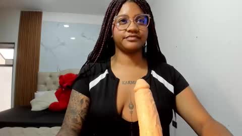 zahra_rose online show from February 25, 2:59 pm