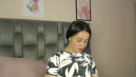 Snapshot of zaida_1 chatting on May 25, 7:09 pm Zaida online show from May 25, 7:09 pm