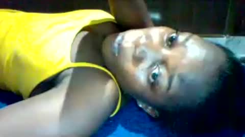 Snapshot of zainxxxx chatting on June 22, 5:43 pm zainxxxx online show from June 22, 5:43 pm