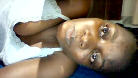 Snapshot of zainxxxx chatting on June 29, 10:32 pm zainxxxx online show from June 29, 10:32 pm